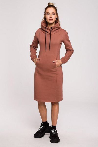 Made of Emotion Rochie cu guler inalt