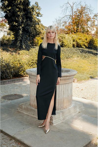 Makover Rochie maxi cu decupaj in talie