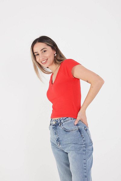 Addax P15655-k8 Model V-Neck Short Sleeve T-Shirt