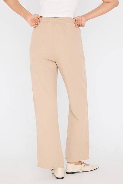 Addax Панталон с широки крачоли и връзки на талията PN5118-PNC