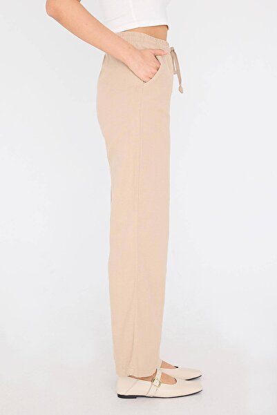 Addax Панталон с широки крачоли и връзки на талията PN5118-PNC
