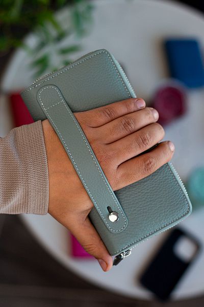 Garbalia Orleans Genuine Leather Phone Compartment Rfid Blocking Clutch Bag Mint Green Wallet Card Holder
