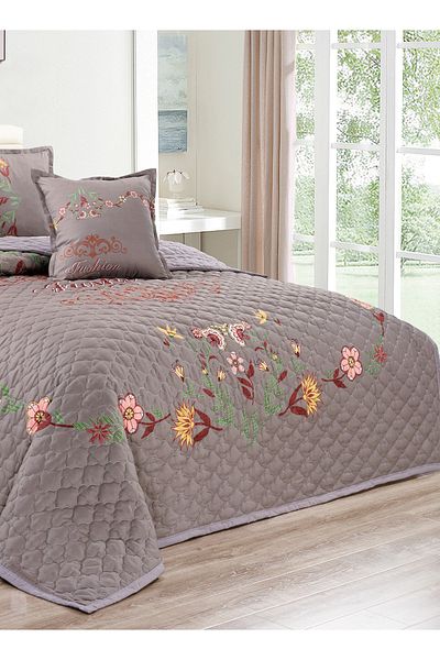 Generic Floral Compressed Comforter Set, 220 x 240 cm King Size Reversible 6 pcs Bedding Set, Multicolor
