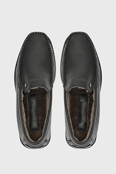 Valmenti Мъжки черни мокасини от плаваща кожа