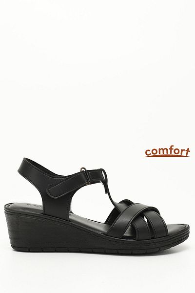 GÖNDERİ(R) Women/Girls Black Wedge Comfort Sandals