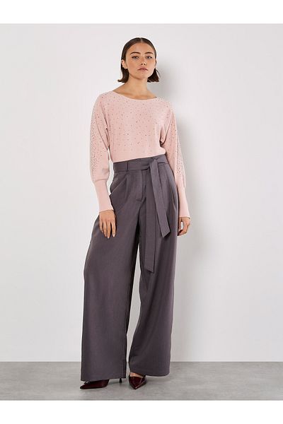 Apricot Gerippter Batwing Pullover mit Nietenausschnitt
