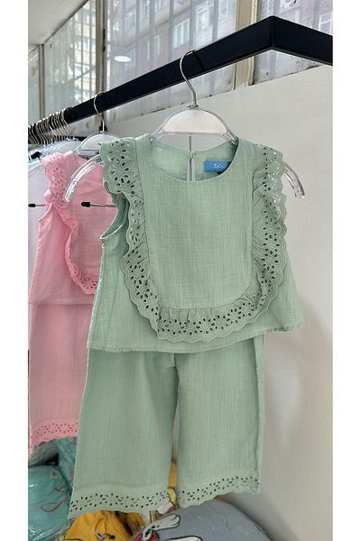 minibambi Girl's Green Linen Set - Bottom and Top Set