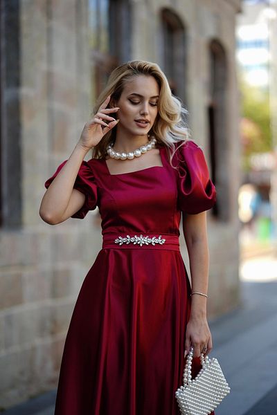 BAHARYAMAÇLI Women's Claret Red Square Neck Belt Buckle Detail Victoria Dress