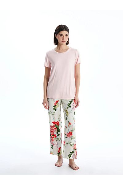 LC Waikiki Σετ γυναικείες πιτζάμες LCW DREAM Ecru Crew Neck Floral