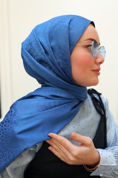 Silk Home Indigo Deluxe Batik Patterned Jacquard Shawl