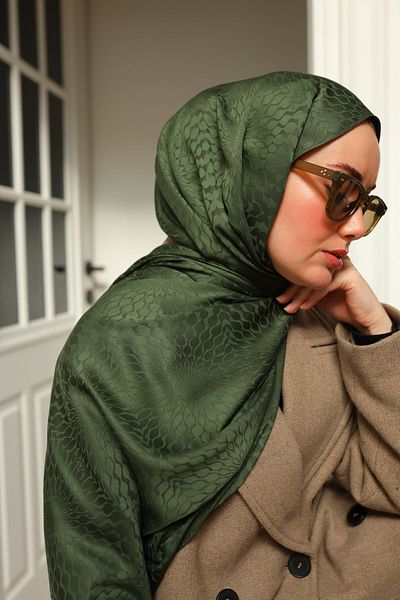 Silk Home Tie Dye Pattern Jacquard Deluxe Shawl - Khaki