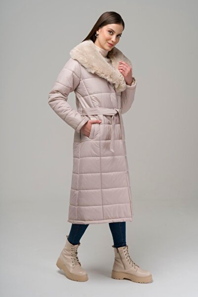 Olcay Közepes hosszúságú steppelt kabát eltávolítható gallérral és szőrmével TAŞ 6506