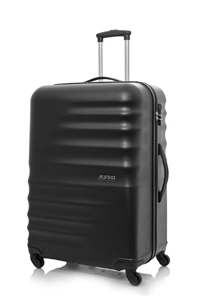 American Tourister حقيبة سفر صلبة من بريستون، 67 سم، متوسطة الحجم، سوداء اللون، مع إدارة أمن النقل (47 طول × 67 ارتفاع × 26 عرض)