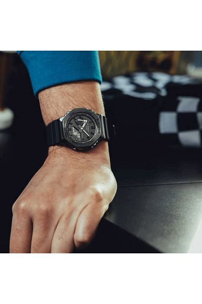 Casio G-shock GM-2100BB-1ADR Wristwatch - Stylish and Functional Design