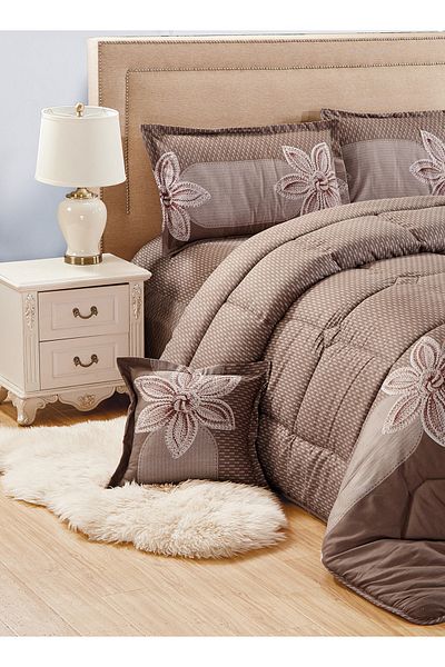 Generic Comforter Set 4 Piece Single Size Elegant Bedspread Lightweight Comforter Suitable for All Seasons