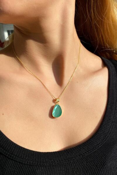 Spossy Silver Jewelry Asimetrik Yeşil Taşlı Tasarım Kolye