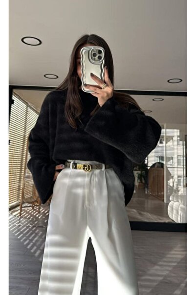 Boutique Sirena Bearded Knit Sweater