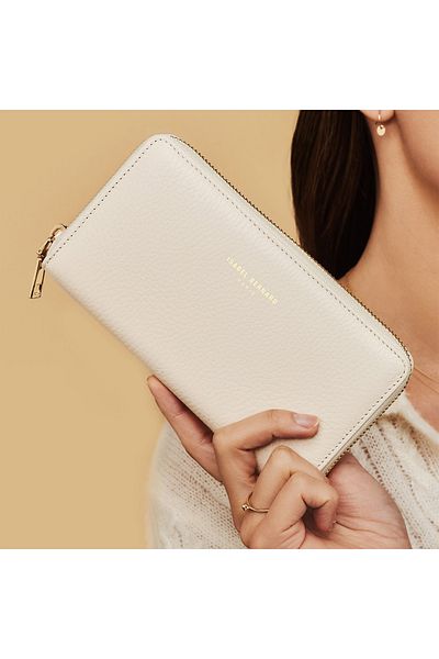 Isabel Bernard Honoré Léa Beige Kalbsleder Portemonnaie Mit Reißverschluss Ib23012
