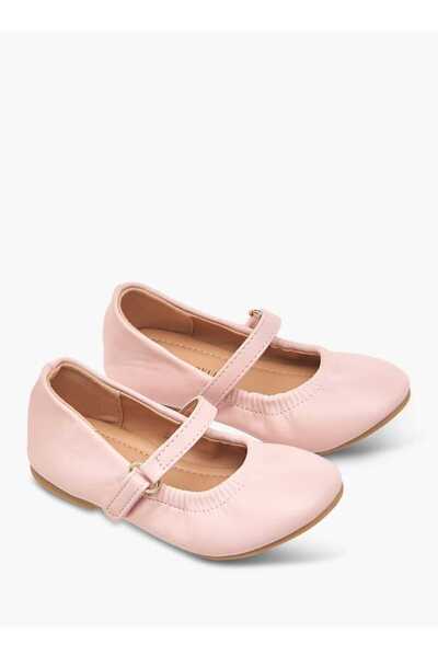 Flora Bella by Shoexpress حذاء باليرينا فلورا بيلا سادة مع إغلاق بخطاف وحلقة