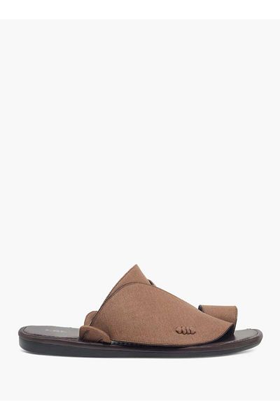 LBL by Shoexpress Textured Slip-On Arabic Sandals with Toe Loop Detail