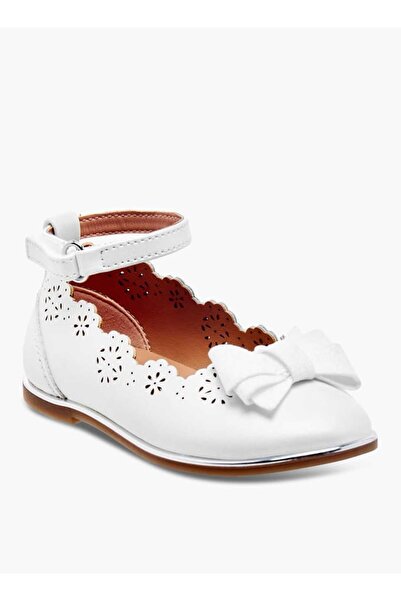 Barefeet Laser Cut Mary Jane Shoes with Scallop Detail