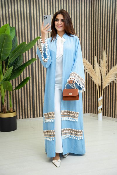 Zümrüt Abaya în stil arab brodat - Model 1748