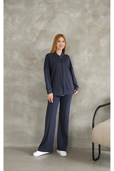 02Lady Fashion Oversized Zippered Grass Detail Wide Leg Modal Fabric Tracksuit Set