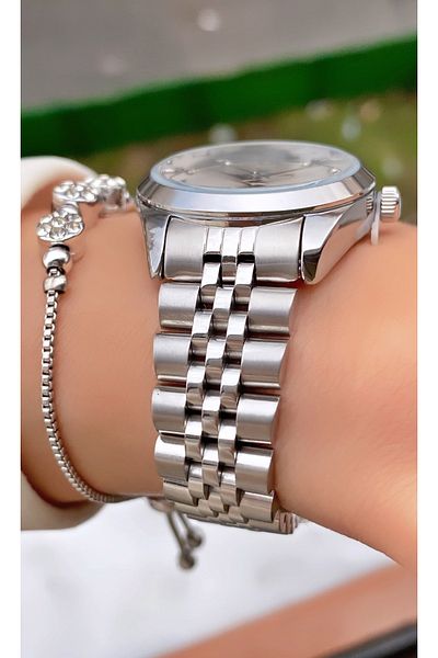 Daniel Klein Silver Colored Women's Wristwatch and Bracelet Gift