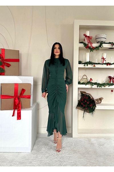 Afiş Butik Rochie din tul cu pliuri din sifon verde smarald