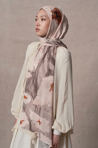 Qef Beige Modal Brush Shawl Bucket