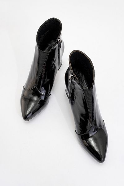 LuviShoes Γυναικείες μπότες με χοντρό τακούνι FİNDA Μαύρο λουστρίνι από γνήσιο δέρμα