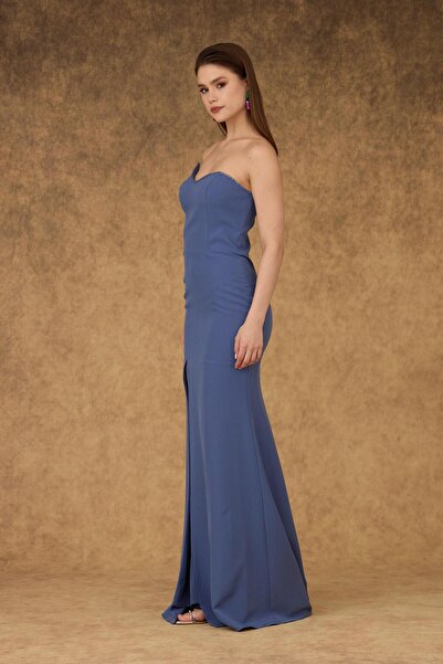 Carmen İndigo İşlemeli Yırtmaçlı Krep Abiye Elbise