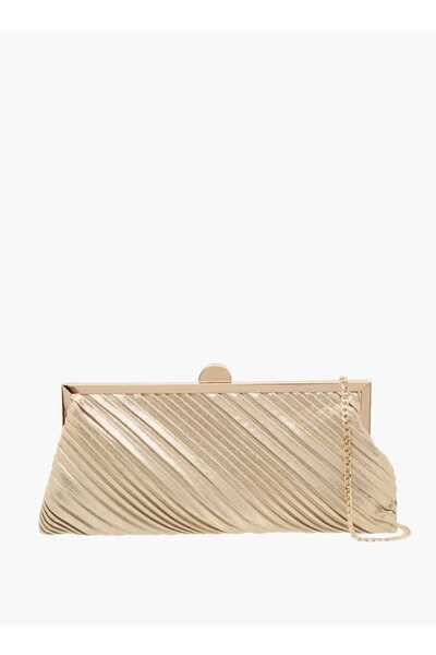 Celeste حقيبة كلاتش مزخرفة بحزام سلسلة - عرض 26 سم × ارتفاع 11.5 سم × عمق 4 سم