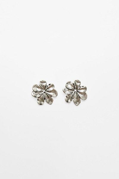 Stradivarius Textured flower earrings