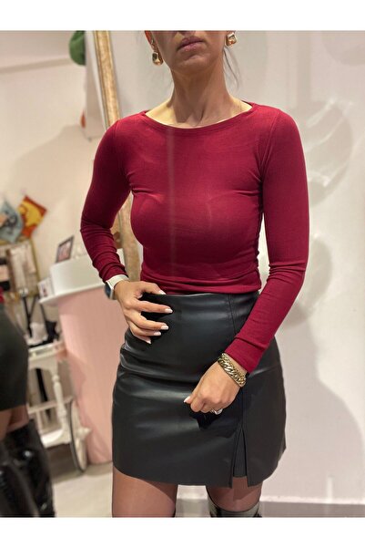 Butik Kadın, Kapalı Yırtmaç Detaylı, Yandan Fermuarlı, Yüksek Bel, Siyah Mini Suni Deri Şort Etek