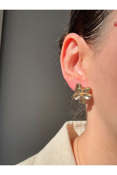 Ressia Small Flower Earrings