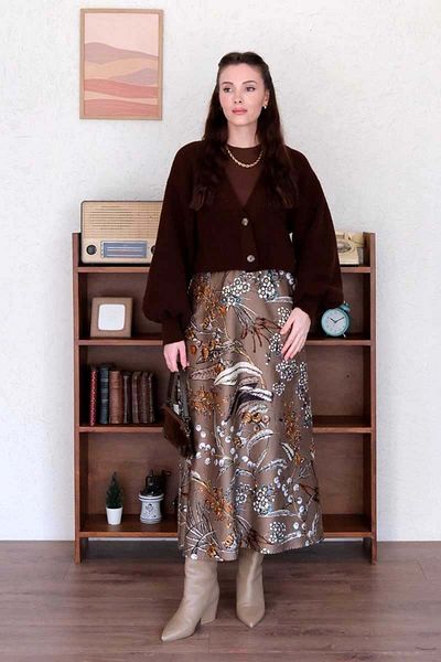 Ceylan Otantik Brown Patterned Cotton Satin Flared Skirt & Bitter Brown Balloon Sleeve Knitwear Cardigan