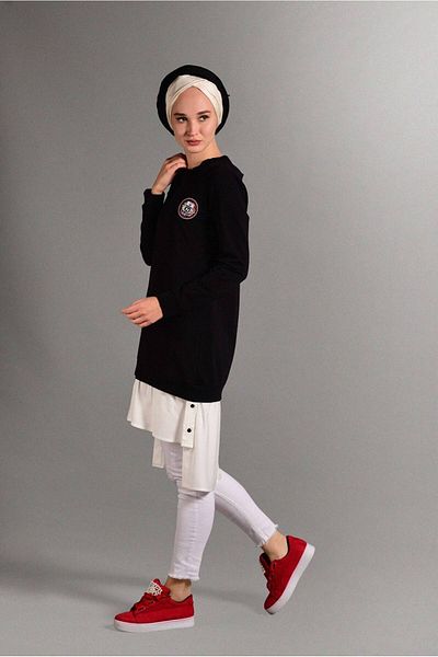 TRENDTESETTÜR Women's Black Sports Tunic 1342 - Emblem