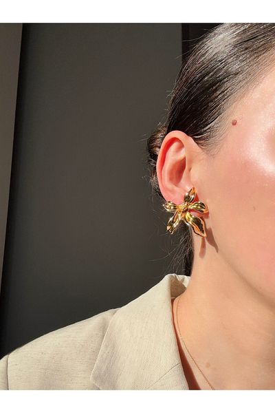 Ressia Lucky Flower Earrings