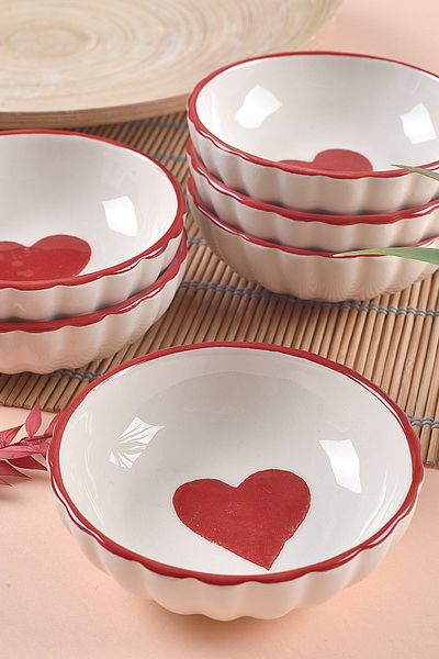 ŞURA MUTFAK 6 Pieces Love Series Snack Bowl & Breakfast Bowl 11cm Heart Pattern