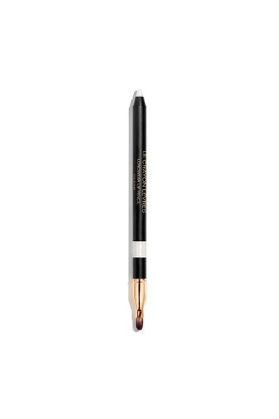 Chanel Lip Liner for Shaped Lips That Enhances Lipstick's Persistence-152 Clear