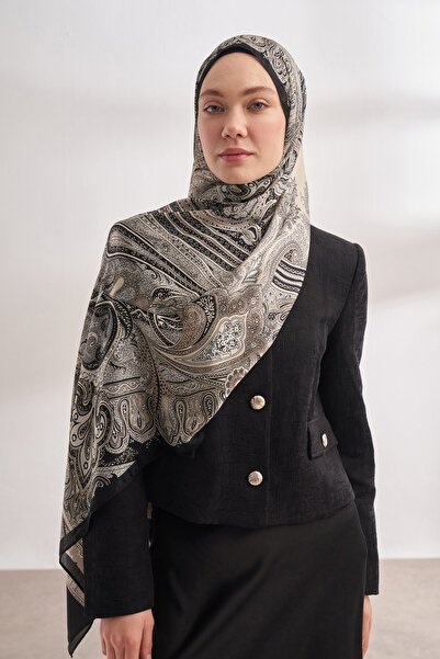 ARMANDA ΕΙΝΑΙ ΕΞΑΡΤΗΜΕΝΟ ΑΠΟ ΕΞΑΡΤΗΜΕΝΟ ΕΞΩΤΕΡΙΚΟ ΕΜΠΟΡΙΟ - ΣΑΛΙΑ ΜΕ ΜΥΣΤΙΚΟ ΣΧΕΔΙΟ ΒΟΥΛΑ - ΜΑΥΡΗ ΚΡΕΜΑ