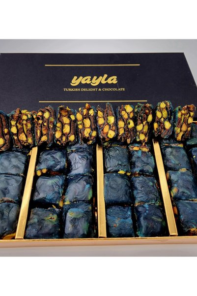 yayla kuruyemiş Turksh Baklava Delight Special Box with Italian Karemelli