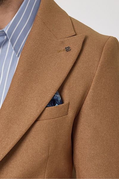 Frappoli Ανδρικό παλτό Classo Camel Slim Fit με μυτερό γιακά με αυτοσχεδιασμό