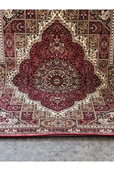 Padişah MDA Premium Collection PE0558 Göbekli Klasik Salon Halısı Özel Desen İran Halısı Tarzı Kırmızı Bordo