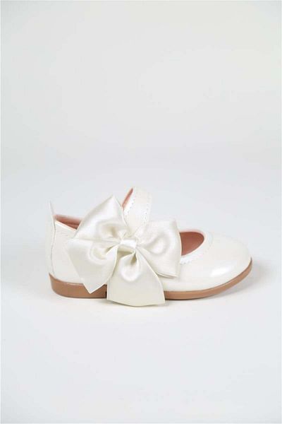 miabambim Girl's Ecru Shoes - Ribbon Detailed