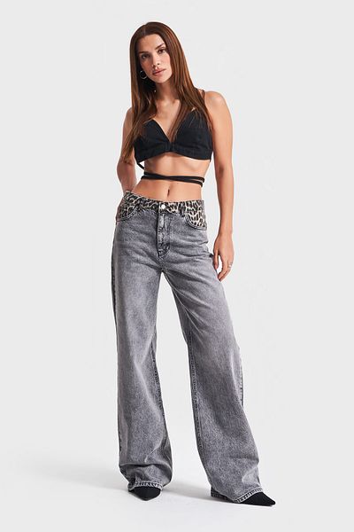 its basic Καπνιστό γυναικείο τζιν - 4S513 Loose Fit, Ζώνη με στάμπα λεοπάρ