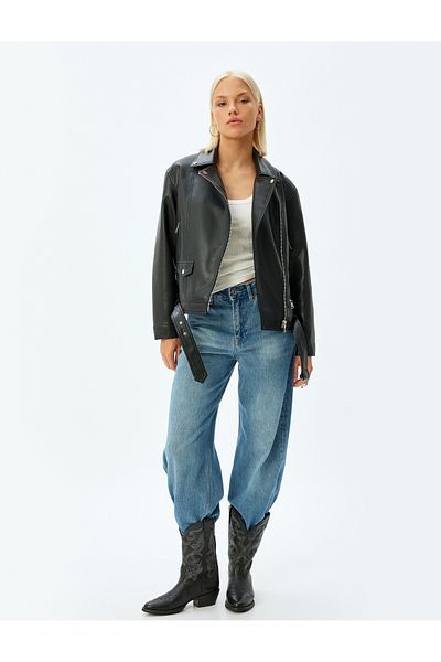 Koton Crop Oversize Faux Leather Biker Jacket με τσέπη με φερμουάρ και λεπτομέρεια ζώνης