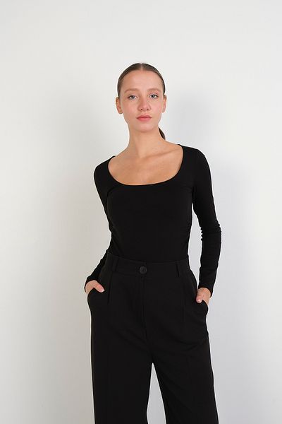 Addax U-Neck Gathered Side Panel Blouse - B15387-U3