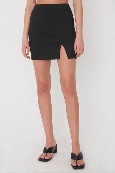 Addax E5698-U2 Model Slit Mini Skirt
